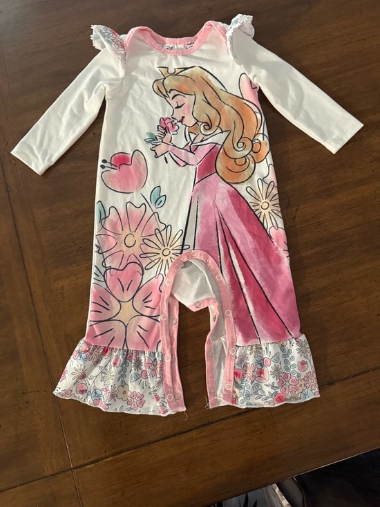 PatPat Other - Disney Pink and White Princess Floral One-Piece Bodysuit